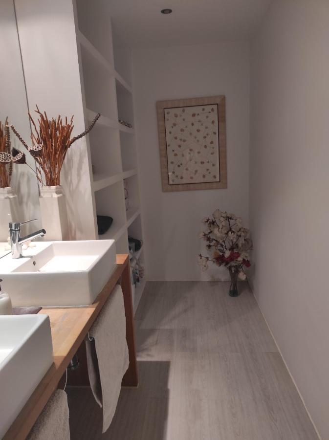 Habitacion Y Bano En Planta Independiente En Centro De Sevilla Exterior foto